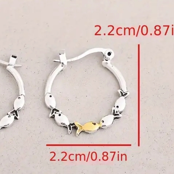 SET APART SWIMMING UPSTREAM FISH EARRING - Picture 3 of 3